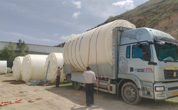 红古立式运输桶装车中
